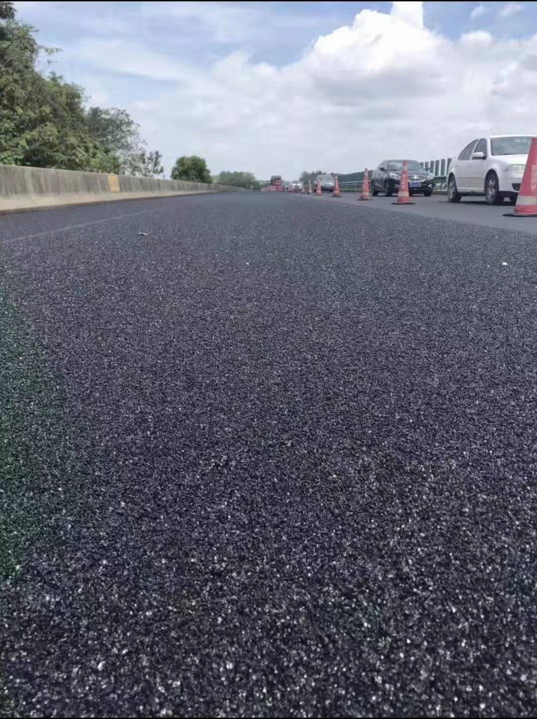 上海临港环湖透水沥青路面